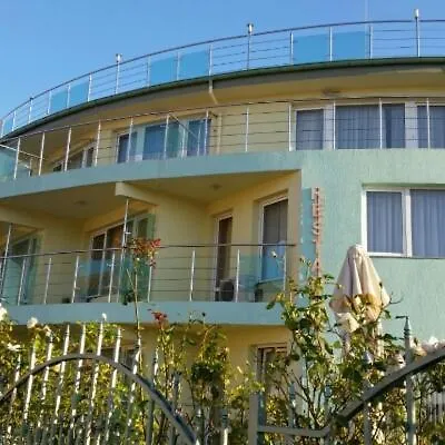 Szálloda Family Coral