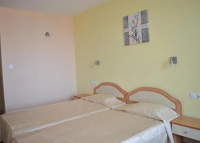 Hotel Family Coral 3*