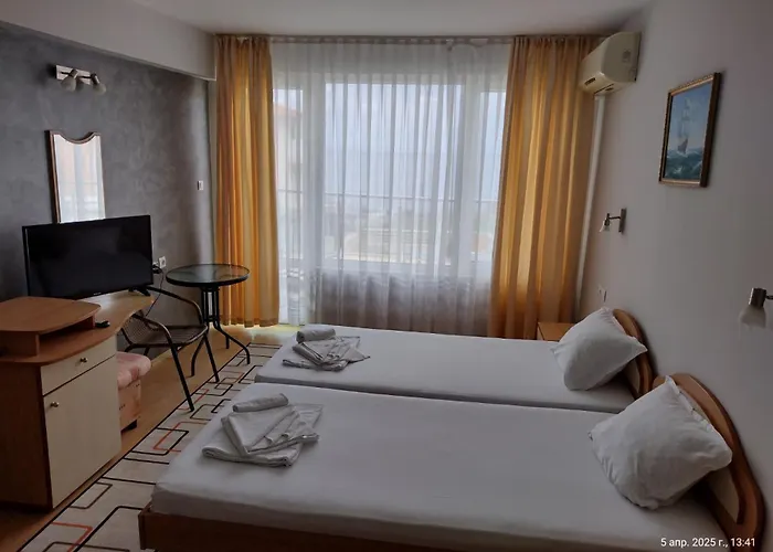 Family Coral Szálloda 3*