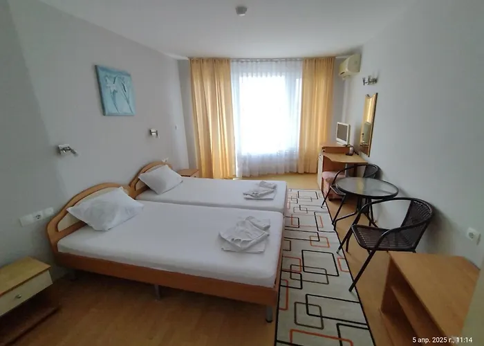 Family Coral Szozopol