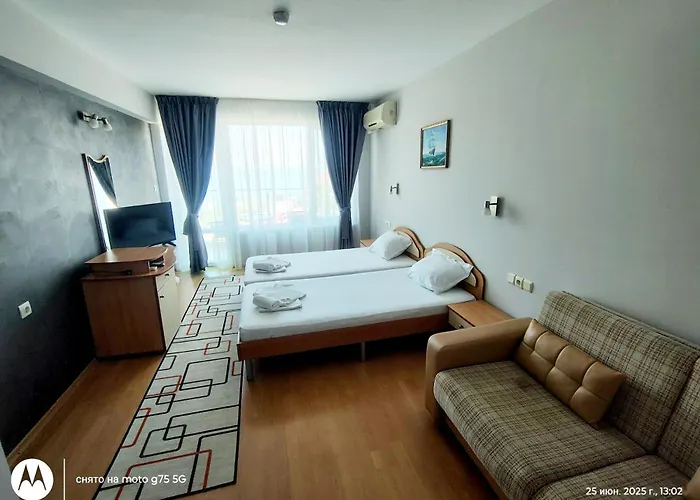 Family Coral Szozopol