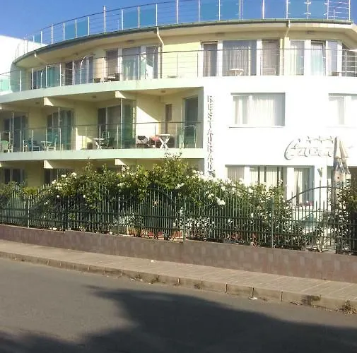 Family Coral Hotel 3*