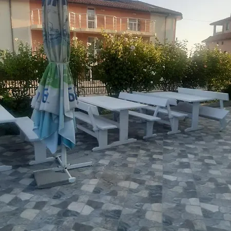 Family Coral ホテル