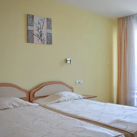 ホテル Family Coral ソゾポル